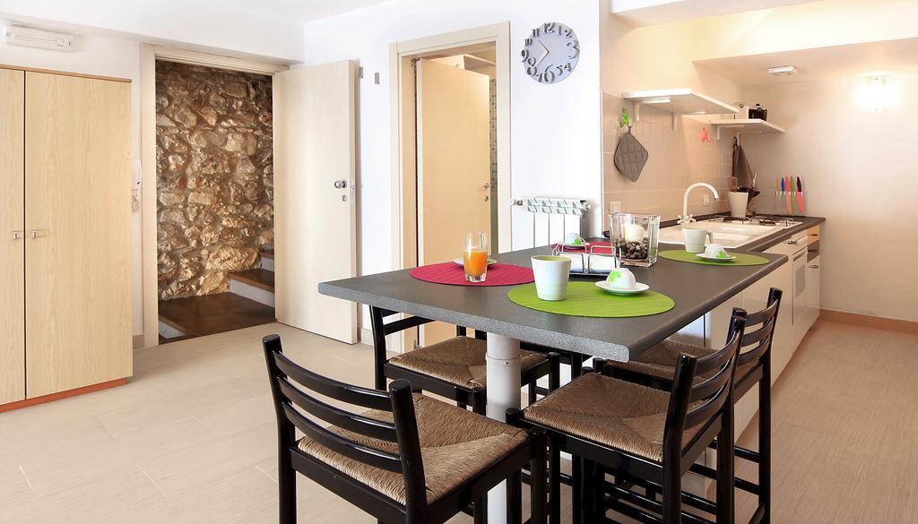 Your Second Home Ragusa Room photo